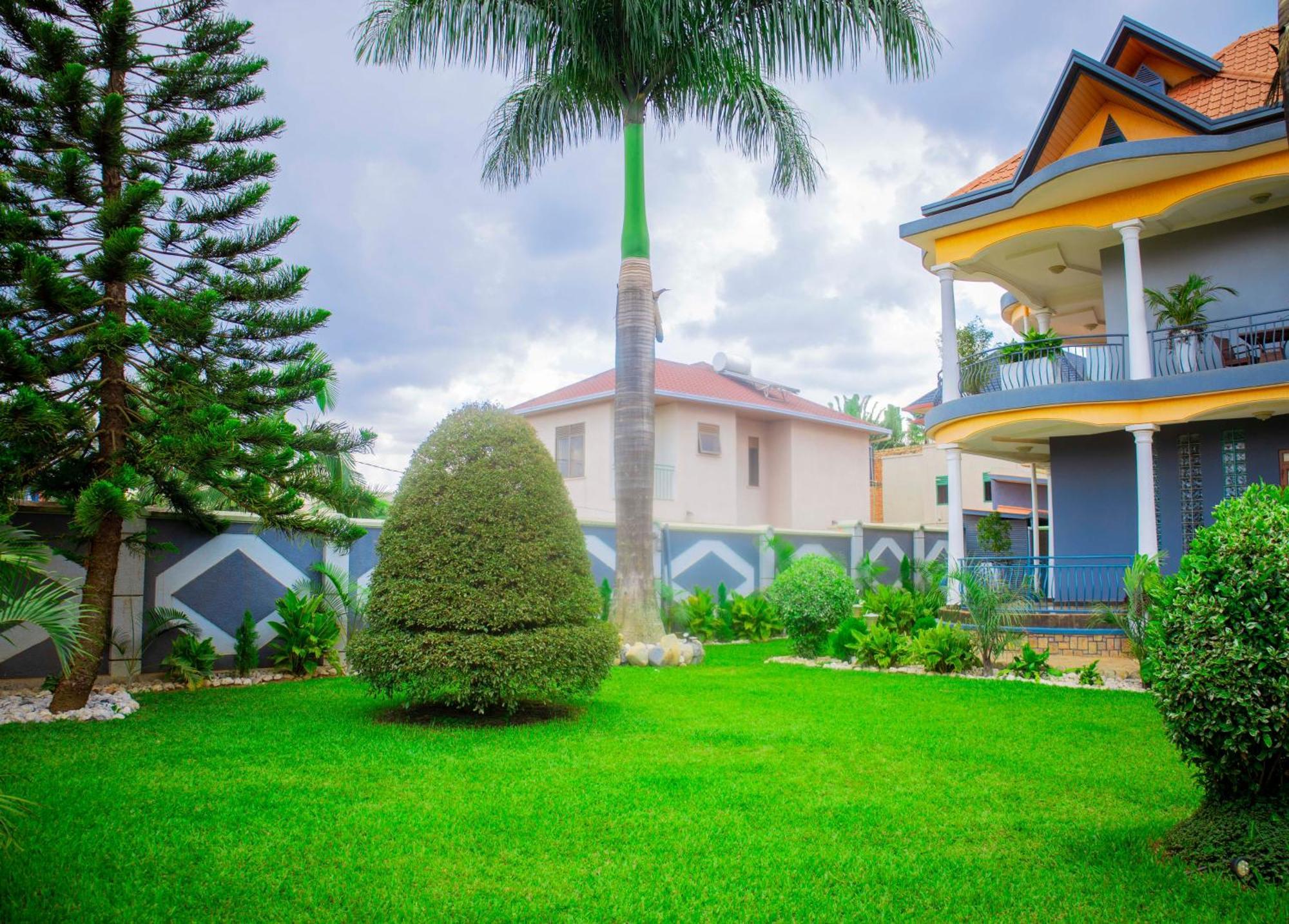 The Vibrant Lodge Gacuriro Kigali Exterior foto